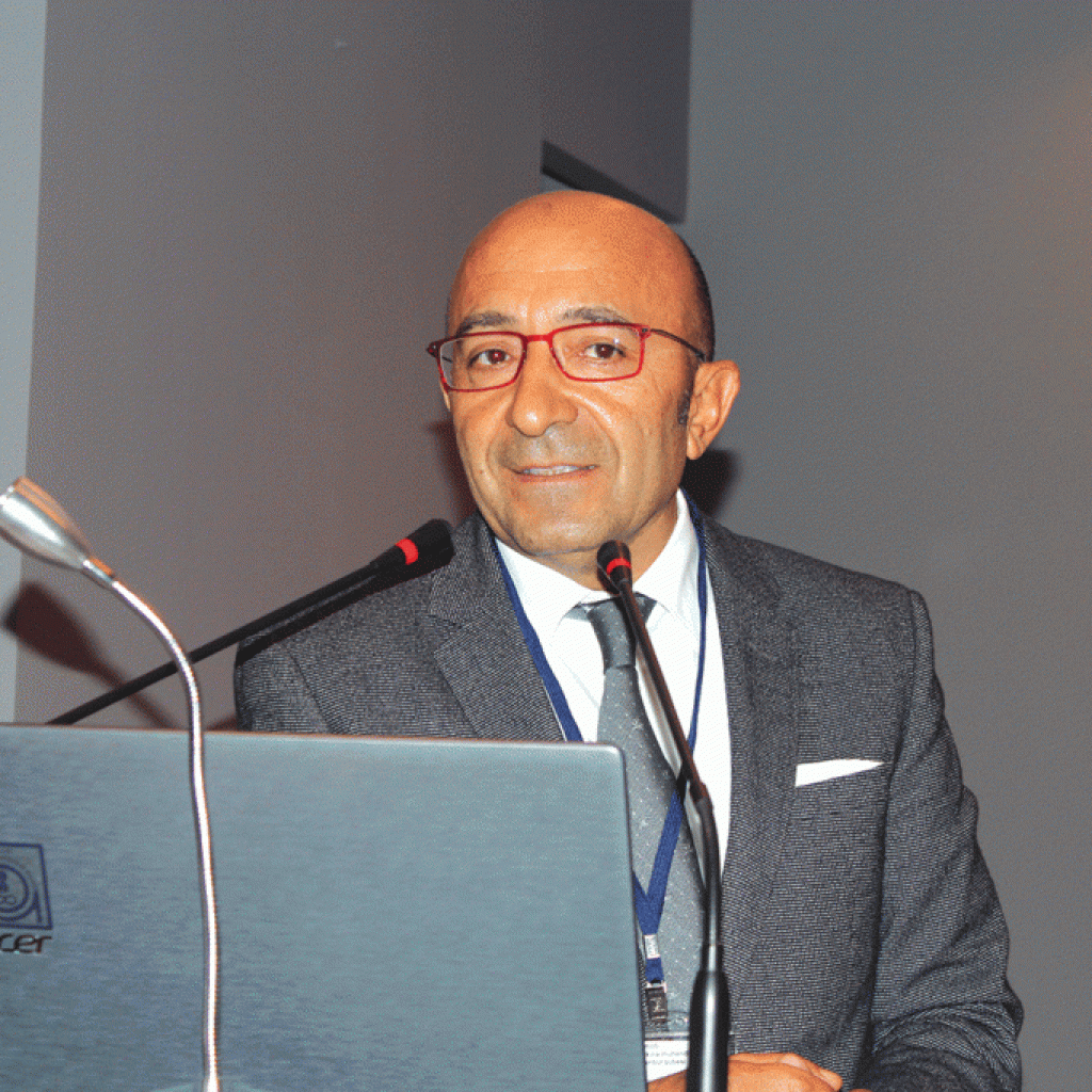 Fevzi Yıldırım: Asansörcünün şapkadan tavşan çıkartması bekleniyor!